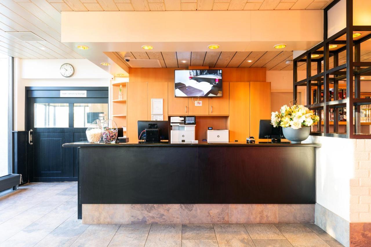 Hotel Bastion Schiphol 3*